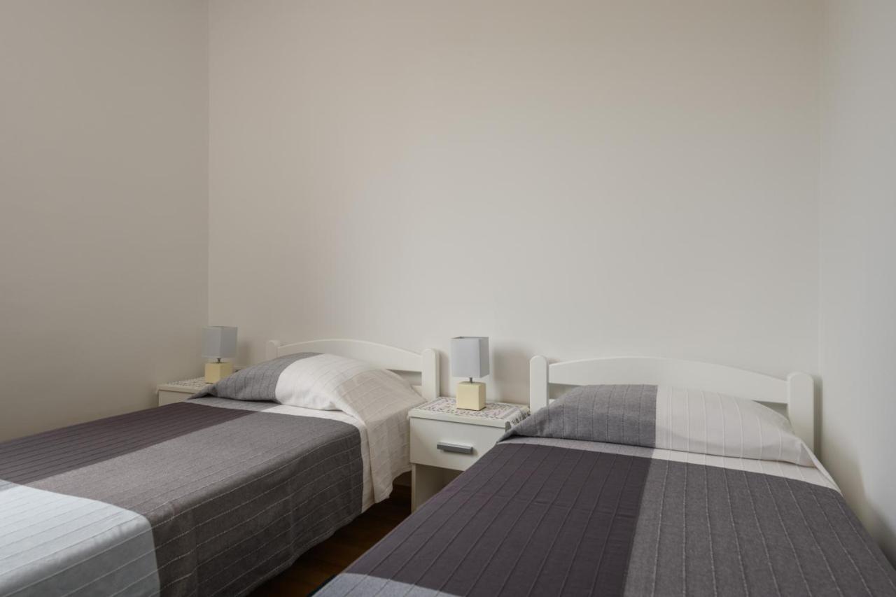 Apartment Sugar Rovigno Esterno foto