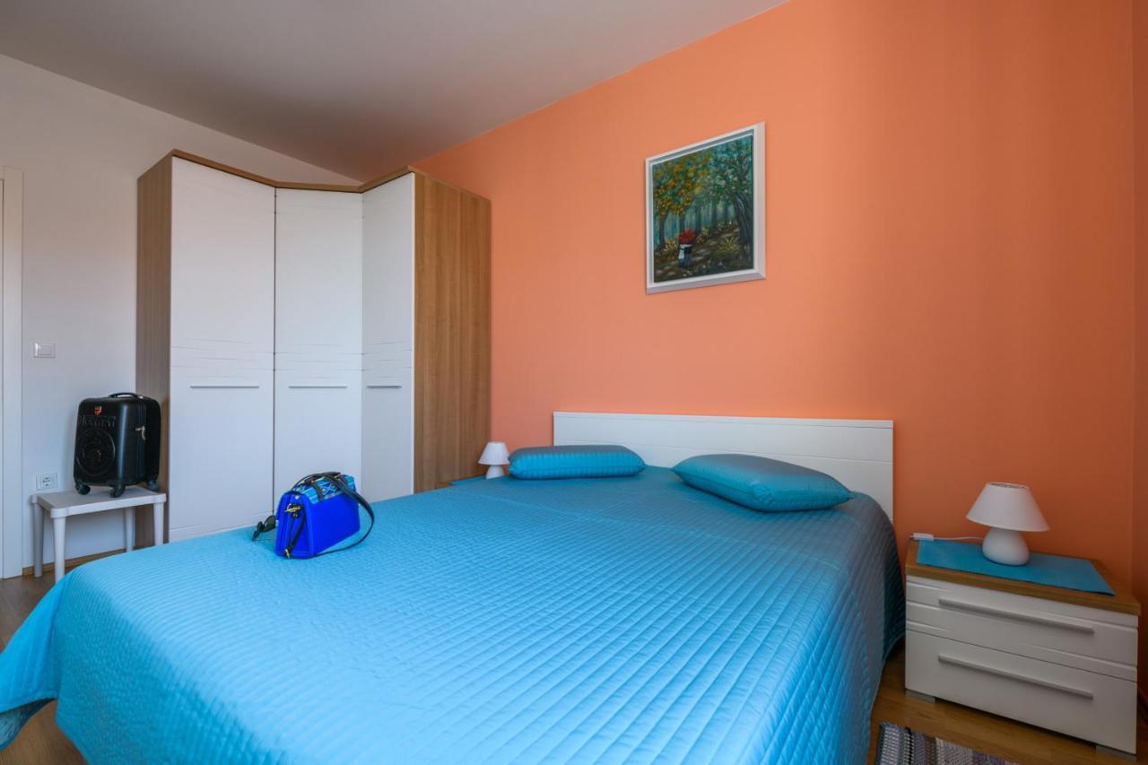 Apartment Sugar Rovigno Esterno foto