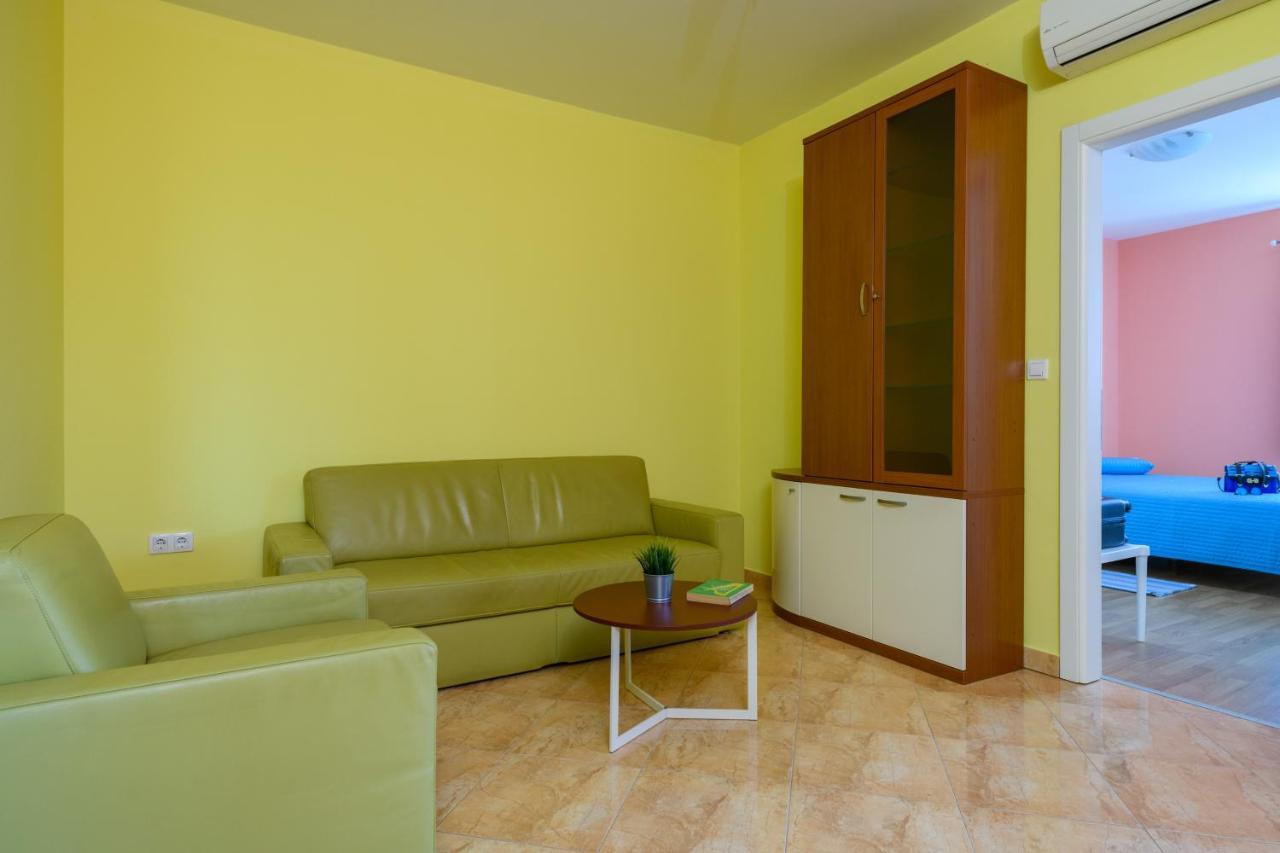 Apartment Sugar Rovigno Esterno foto